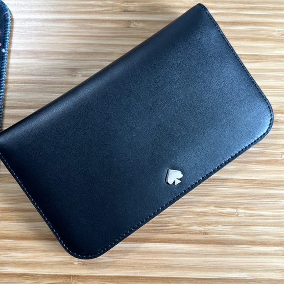 Kate Spade black medium sized clutch wallet - Picture 9 of 9